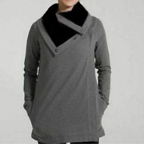 Lululemon Savasana Wrap Sweater oversized funnel neck snap Jacket size 4 - Picture 1 of 7